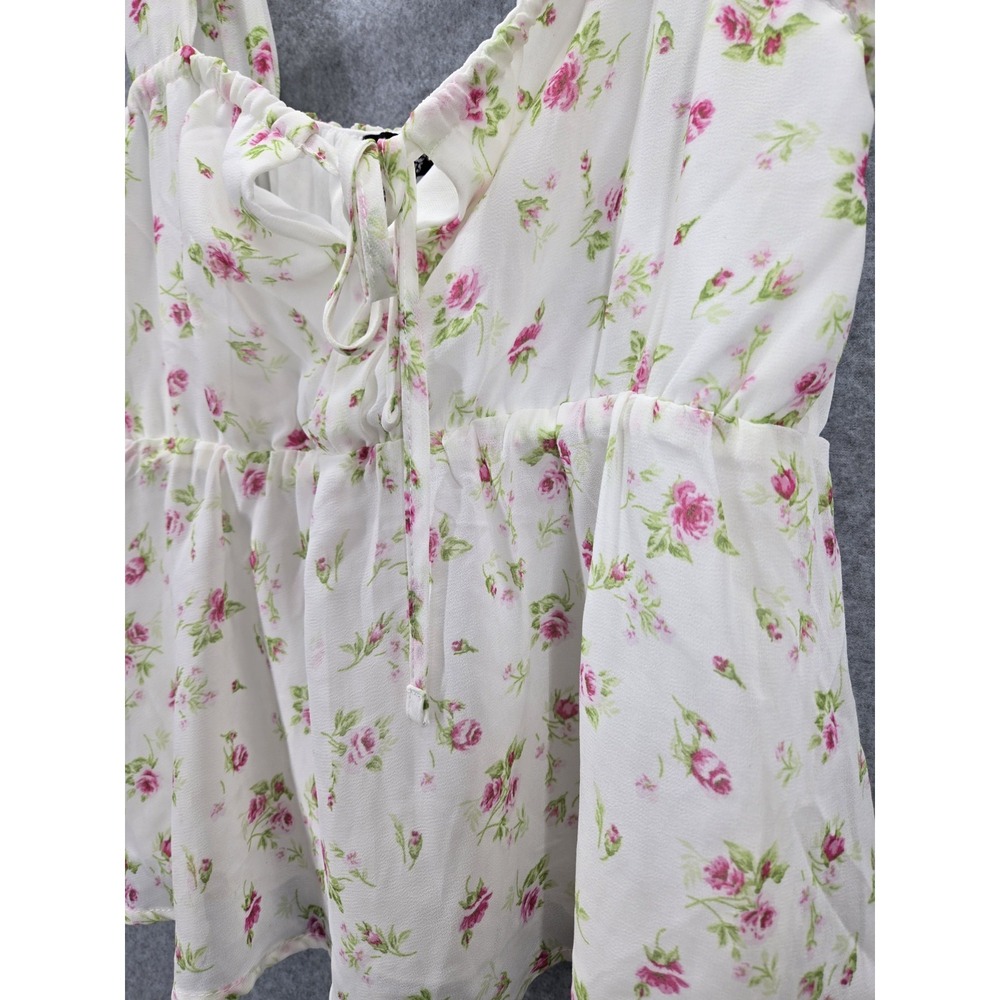 NWT Sugar Kiss White Floral Ruffled Crop Top Med Juniors Coquette Babydoll Y2K - Picture 2 of 5